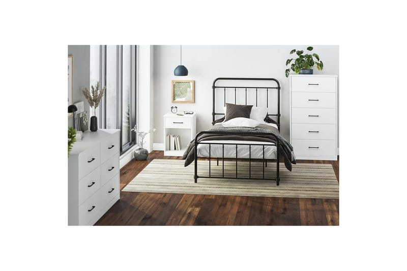 Byrå BrEZ 71x40x102 cm, Vit - 71x40x102 cm, Vit - Förvaring - Förvaringsmöbler - Byrå