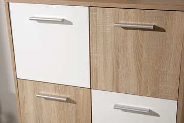 Aragon Skåp 77 cm Hög - Vit/Ljus Ek - Förvaring - Förvaringsmöbler - Byrå