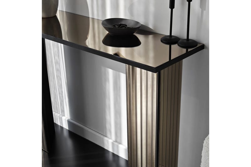 Ezlyn Byrå 105 cm - Brons - Möbler - Vardagsrum - Soffbord & vardagsrumsbord - Avlastningsbord & konsolbord