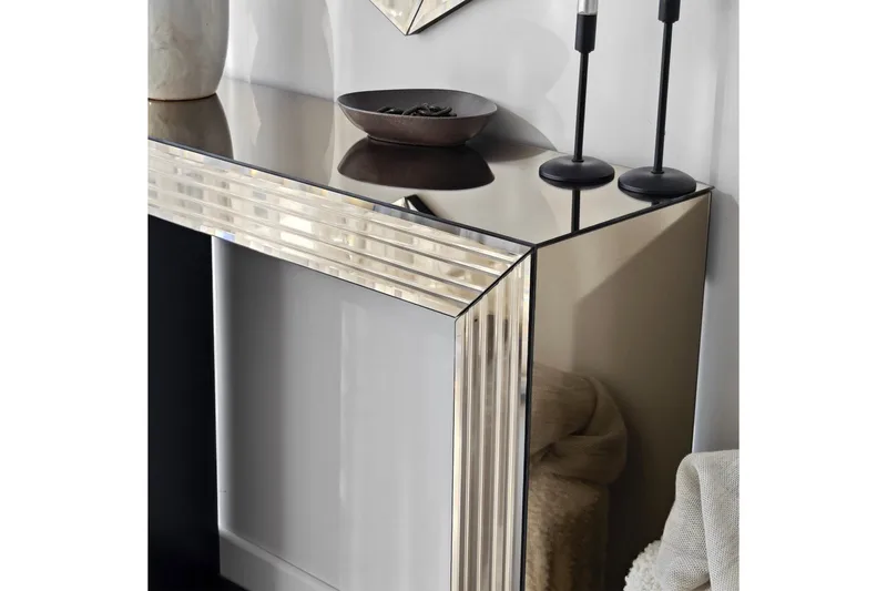 Ezlyn Byrå 91 cm - Brons - Förvaring - Förvaringsmöbler - Byrå