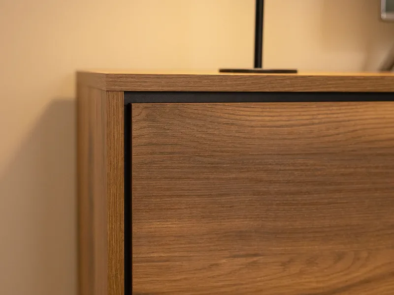 Lorvenn Skänk 190x40 cm - Brun/Svart - Förvaring - Förvaringsmöbler - Skänkar & sideboards