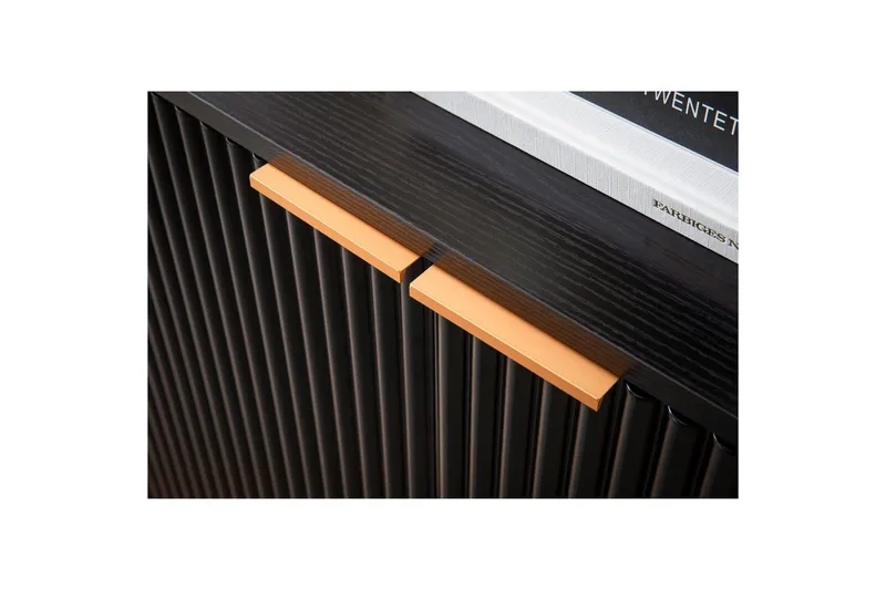 Sideboard Wohnling Folierad spånskiva ekoptik 150 cm 4 dörrar modern - Möbler - Vardagsrum - Soffbord & vardagsrumsbord - Avlastningsbord & konsolbord