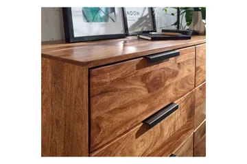 Sideboard Wohnling Massivt trä 117 cm 6 lådor filigrant metallben lantligt stil - Förvaring - Förvaringsmöbler - Skänkar & sideboards