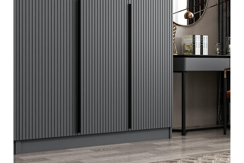 Fruitland Garderob 225 cm - Antracit - Förvaring - Sko- & klädförvaring - Garderober & garderobssystem