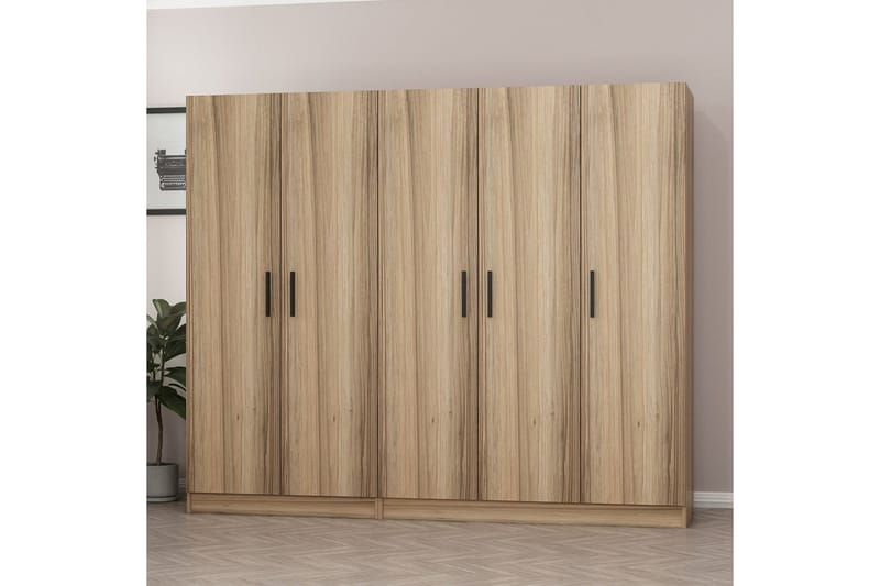 Fruitland Garderob 225 cm - Brun - Förvaring - Sko- & klädförvaring - Garderober & garderobssystem