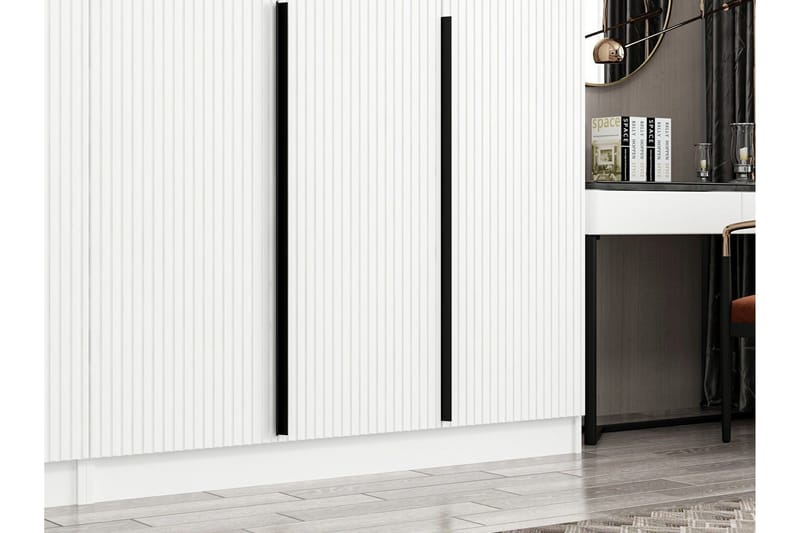 Fruitland Garderob 270 cm - Vit - Förvaring - Sko- & klädförvaring - Garderober & garderobssystem