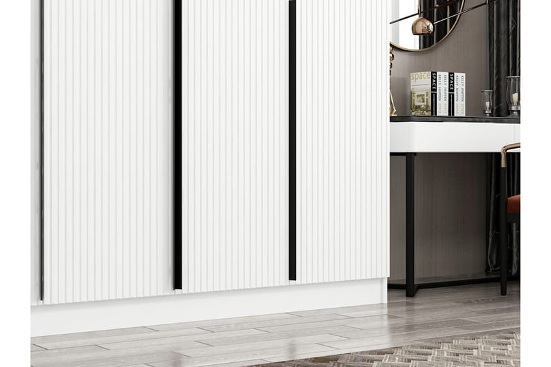 Fruitland Garderob 270 cm - Vit - Förvaring - Sko- & klädförvaring - Garderober & garderobssystem