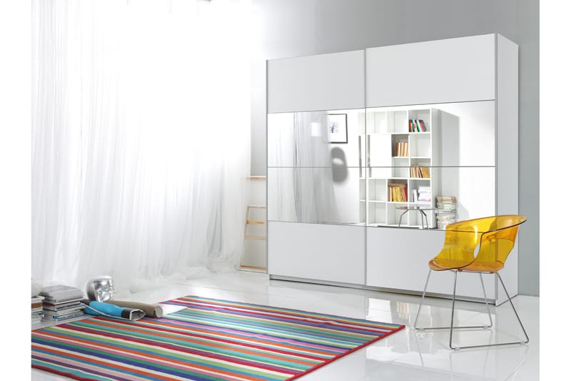 Joannie Garderob, Vit/Svart