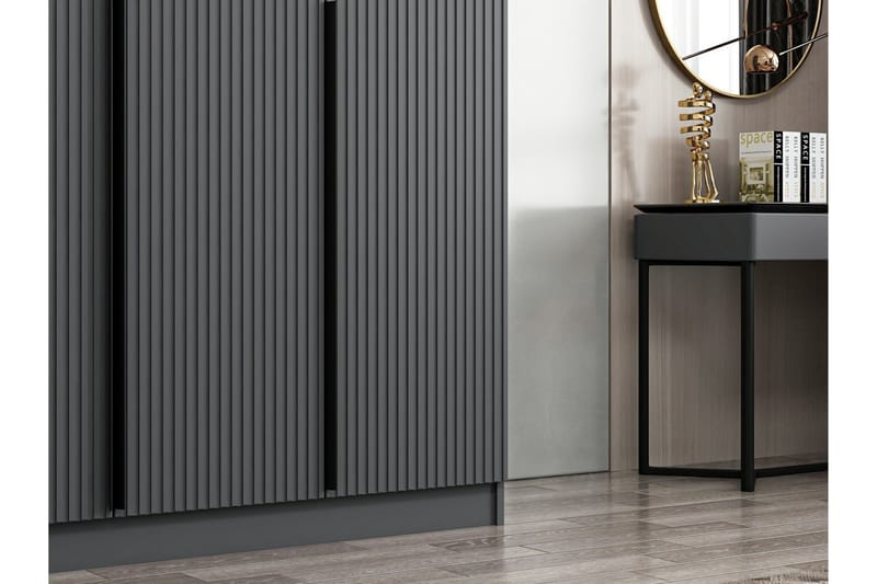 Poolburn Garderob 135 cm Antracit - Förvaring - Sko- & klädförvaring - Garderober & garderobssystem