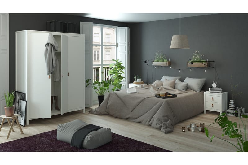 Vallvidera Garderob 58x150 cm - Vit - Förvaring - Sko- & klädförvaring - Garderober & garderobssystem