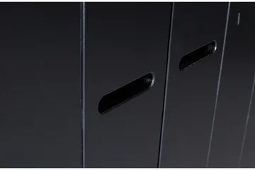 Varius Garderob 140x53 cm 3 Dörrer - Furu/Svart - Förvaring - Sko- & klädförvaring - Garderober & garderobssystem