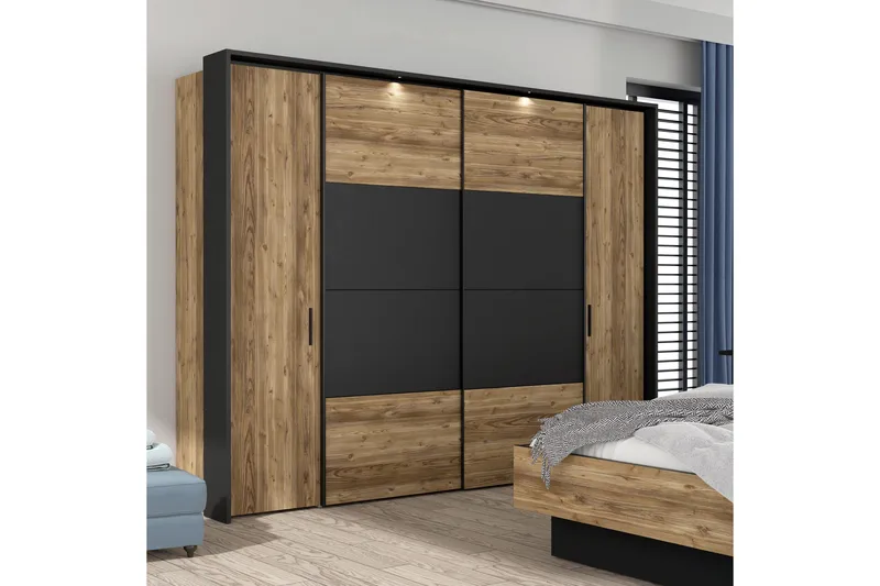 Vergina Garderob 62x280 cm - Brun/Svart - Förvaring - Sko- & klädförvaring - Garderober & garderobssystem