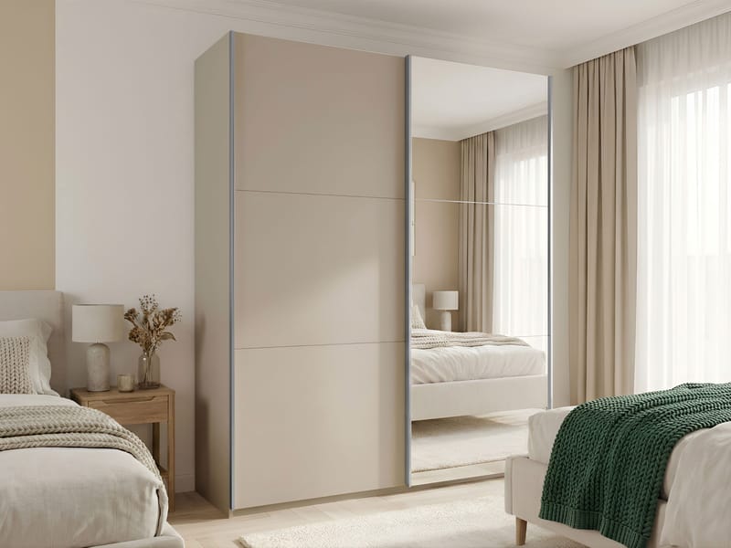 Olvik Garderob med Spegel 200x244 cm - Beige - Förvaring - Sko- & klädförvaring - Garderober & garderobssystem