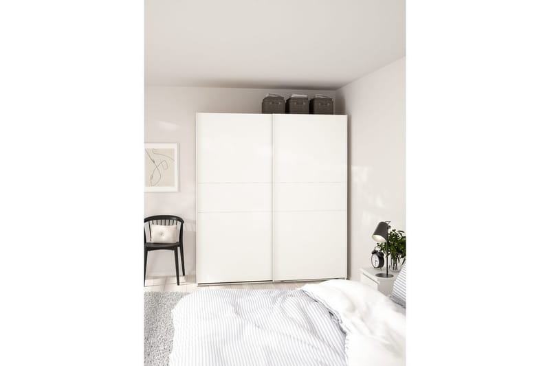 Takeru Garderob 179x200 cm - Vit - Förvaring - Sko- & klädförvaring - Garderober & garderobssystem