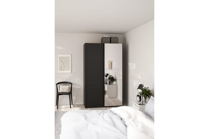 Takeru Garderob med Spegel 119x200 cm - Svart - Förvaring - Sko- & klädförvaring - Garderober & garderobssystem