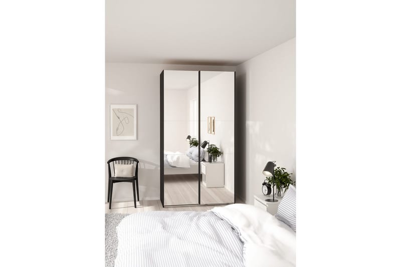 Takeru Garderob med Spegel 119x220 cm - Svart - Förvaring - Sko- & klädförvaring - Garderober & garderobssystem