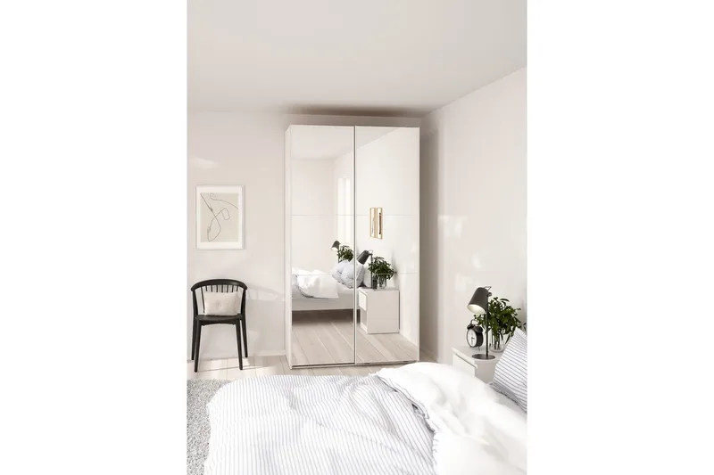 Takeru Garderob med Spegel 119x220 cm - Vit - Förvaring - Sko- & klädförvaring - Garderober & garderobssystem