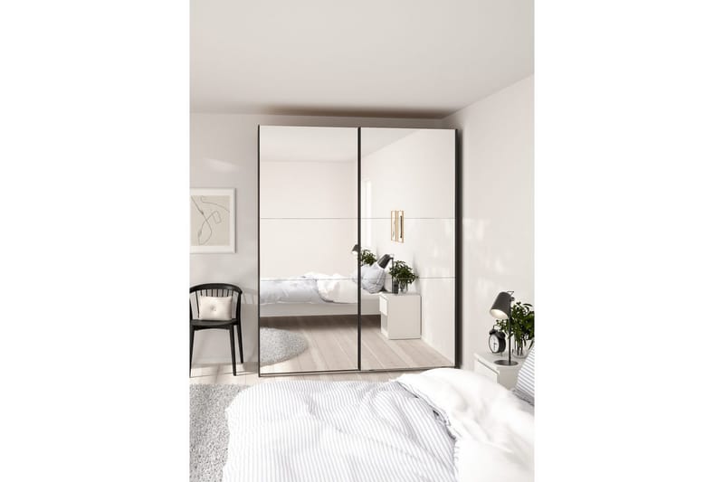 Takeru Garderob med Spegel 179x220 cm - Svart - Förvaring - Sko- & klädförvaring - Garderober & garderobssystem