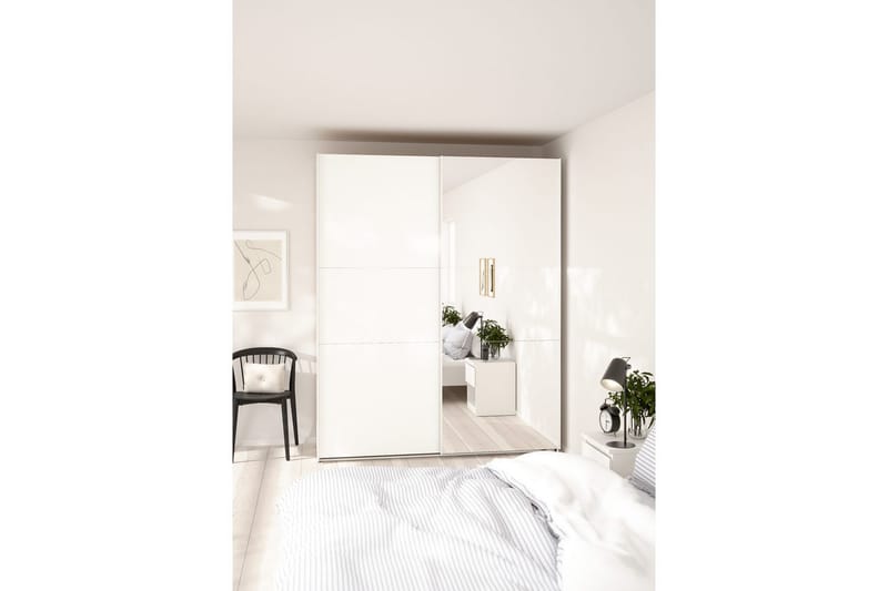 Takeru Garderob med Spegel 179x221 cm - Vit - Förvaring - Sko- & klädförvaring - Garderober & garderobssystem