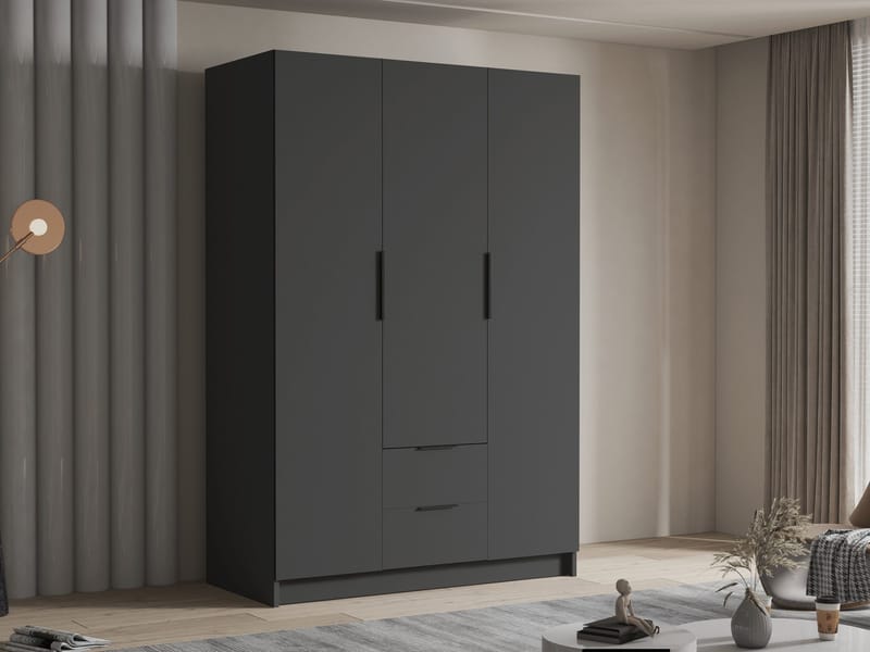 Varros Garderob 150x216 cm i Målat Trä - Svart - Förvaring - Sko- & klädförvaring - Garderober & garderobssystem