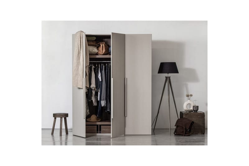 Garderob Rens 3 dörrar - 3 dörrar - Förvaring - Skåp - Garderobsskåp