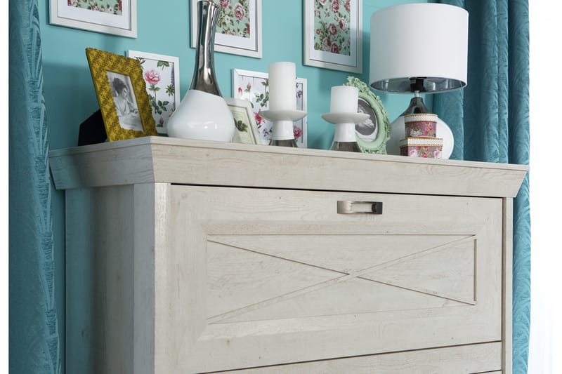 Hurlston Barskåp 123 cm - Vit - Förvaring - Skåp - Barskåp