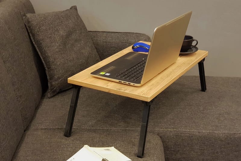 Nekeisha Laptopställ 25 cm - Trä/natur/Svart - Förvaring - Småförvaring - Förvaringsställ - Laptopställ