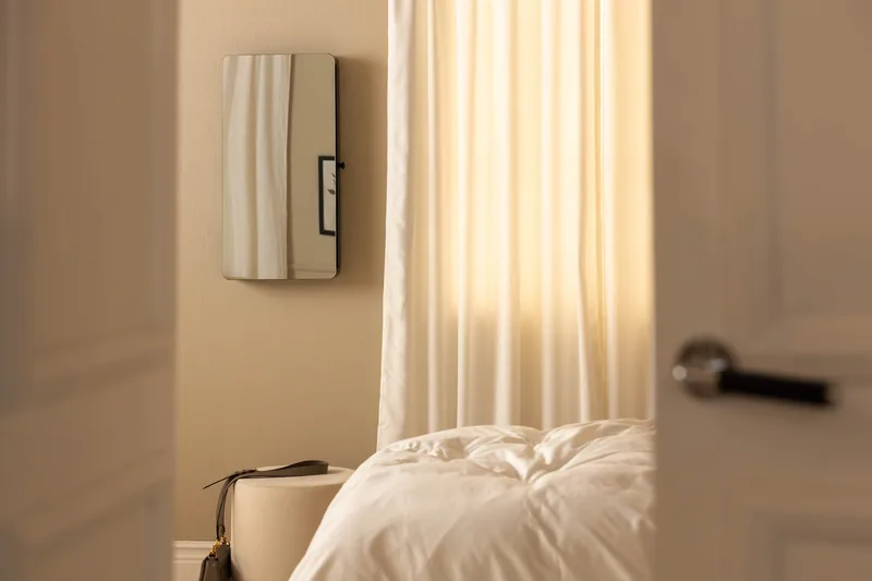 Rogue Smyckesskåp med Spegel - Vit - Förvaring - Småförvaring - Smyckesförvaring - Smyckesskåp