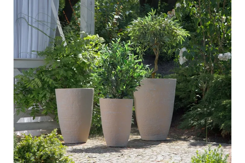 Camia Kruka 43 cm - Beige - Inredning & dekor - Trädgårdsdekoration - Utomhuskrukor - Blomkrukor