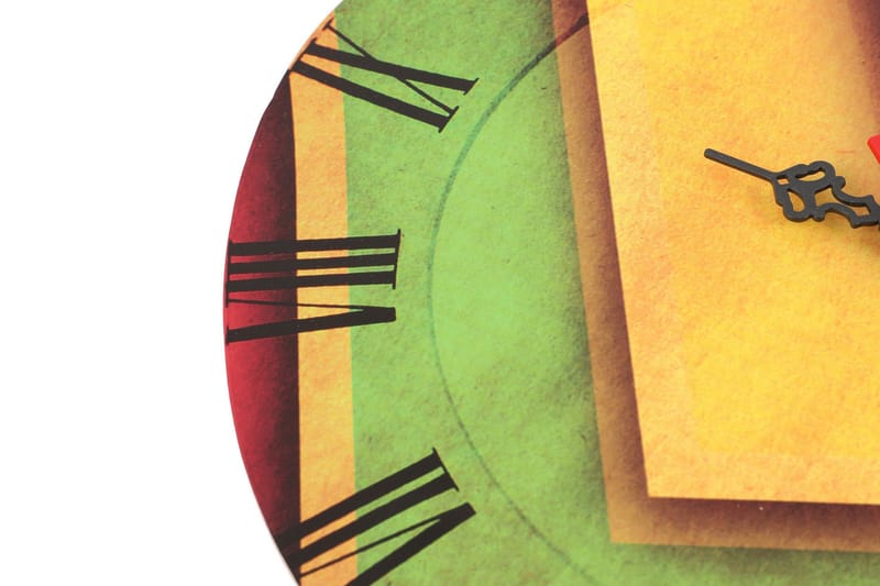 Dekorativ MDF-klocka - Flerfärgad - Inredning & dekor - Dekor & inredningsdetaljer