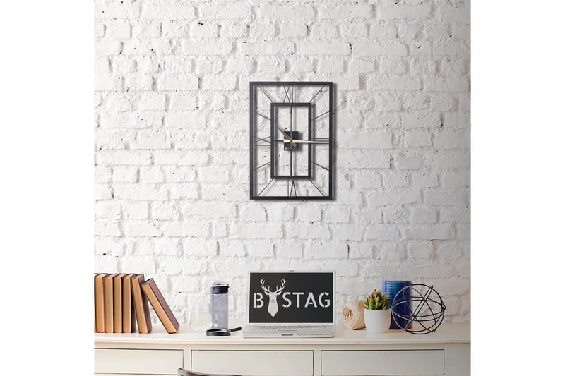 Dekorativ Metallväggklocka - Svart - Inredning & dekor - Dekor & inredningsdetaljer