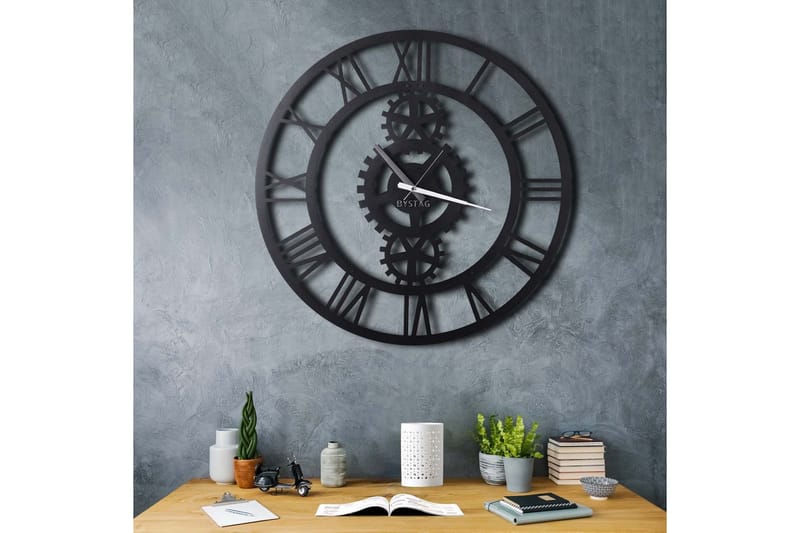 DEKORATIV Metallväggklocka - Inredning & dekor - Dekor & inredningsdetaljer