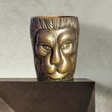 Kervik Dekorationsvas 21 cm med lejonhuvud i aluminium - guld - Inredning & dekor - Dekor & inredningsdetaljer - Kruka & ytterkruka