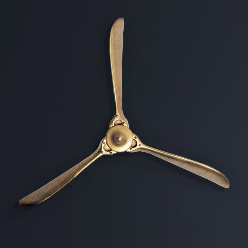 Ilvik Väggdekoration Propeller 85x85 cm i metall - guld - Inredning & dekor - Dekor & inredningsdetaljer - Prydnadssaker - Skulpturer