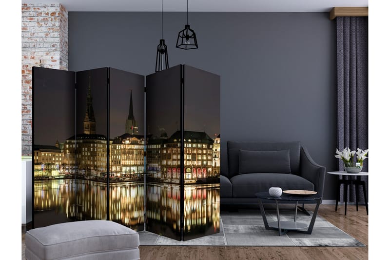 RUMSAVDELARE Night in Hamburg II 225x172 cm - Artgeist sp. z o. o. - Inredning & dekor - Dekor & inredningsdetaljer - Rumsavdelare