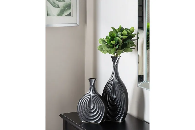 Dekorationsvas Thapsus Svart, 16x4x39 cm - Svart, 16x4x39 cm - Inredning & dekor - Dekor & inredningsdetaljer