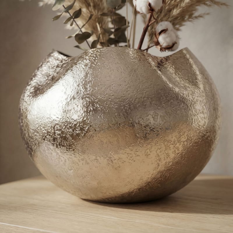 Harvik Bordsvas 30 cm i aluminium - Silver - Inredning & dekor - Dekor & inredningsdetaljer