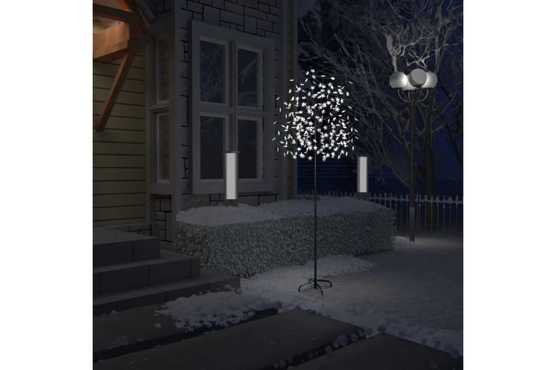 Plastgran 220 LED körsbärsblommor kallvitt ljus 220 cm - Svart - Inredning & dekor - Julpynt & helgdekoration - Julpynt & juldekoration - Plastgran