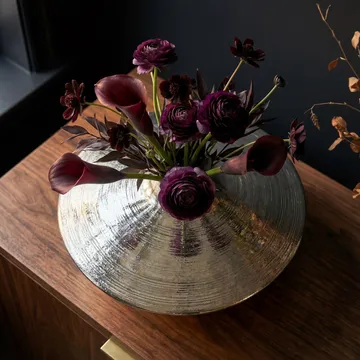 Helin Bordsvas 35 cm i aluminium - Silver - Inredning & dekor - Dekor & inredningsdetaljer