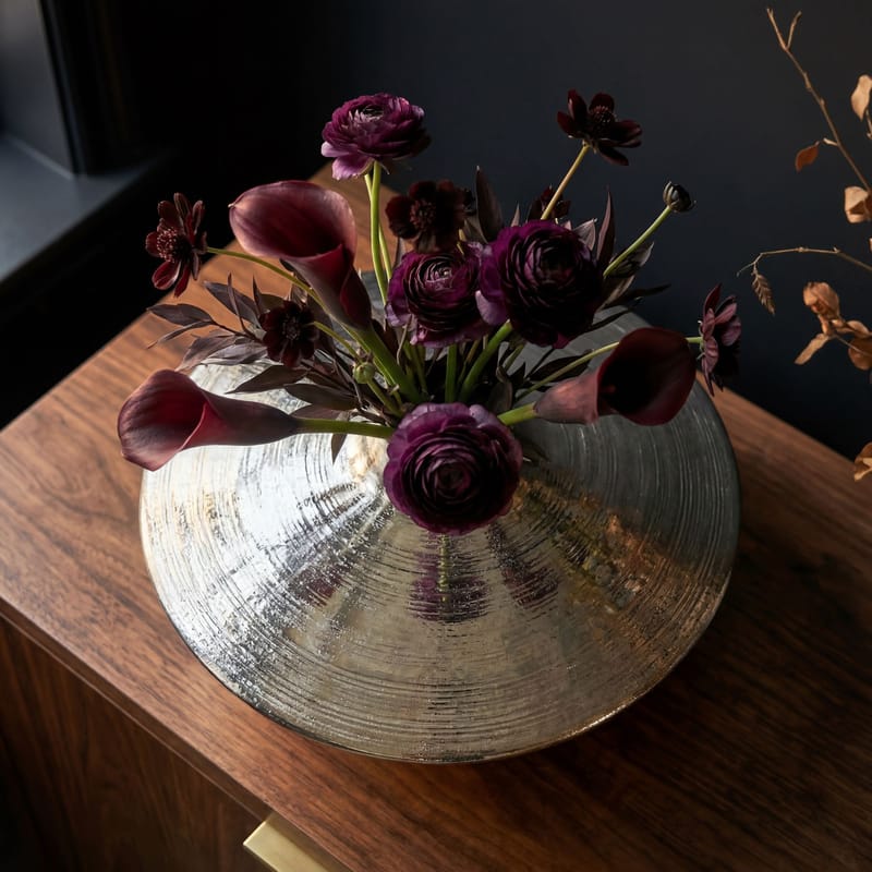 Helin Bordsvas 35 cm i aluminium - Silver - Inredning & dekor - Dekor & inredningsdetaljer