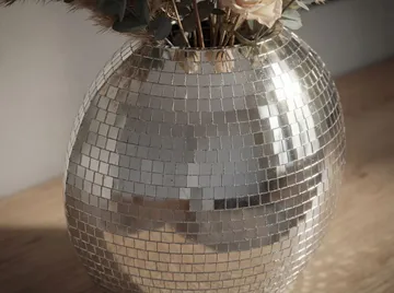 Herva Bordsvas i metall med mosaik - Silver - Inredning & dekor - Dekor & inredningsdetaljer