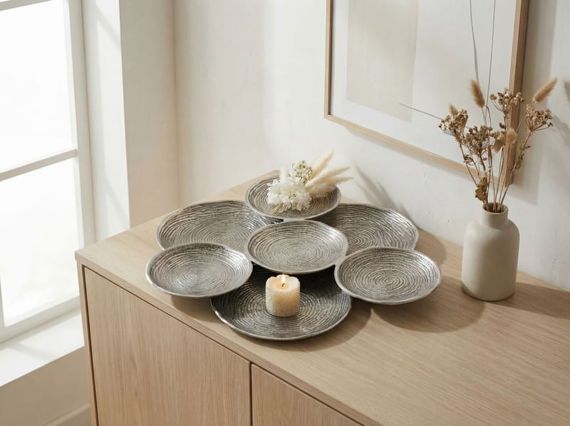 Jelnor Rund dekorationsskål i aluminium - Silver - Inredning & dekor - Dekor & inredningsdetaljer