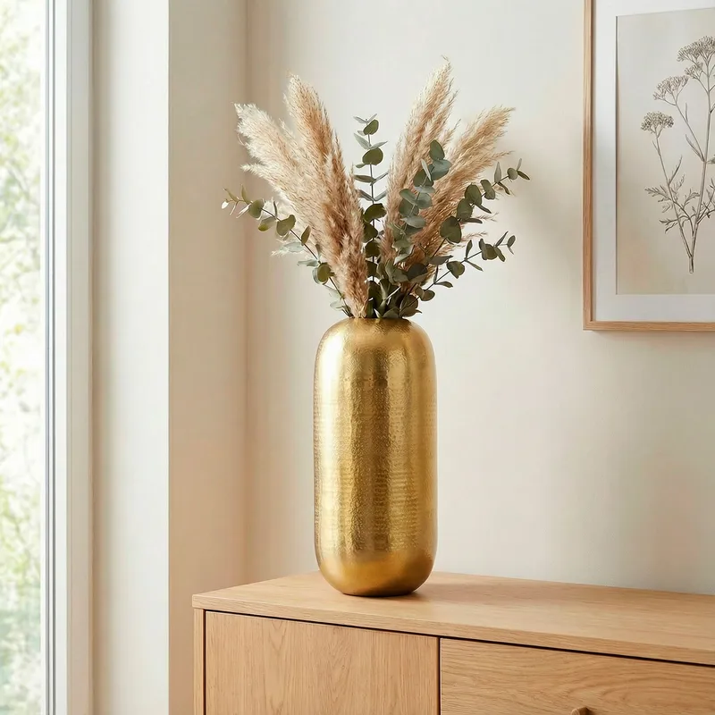Korva Golvvas 45 cm i aluminium - Guld - Inredning & dekor - Dekor & inredningsdetaljer