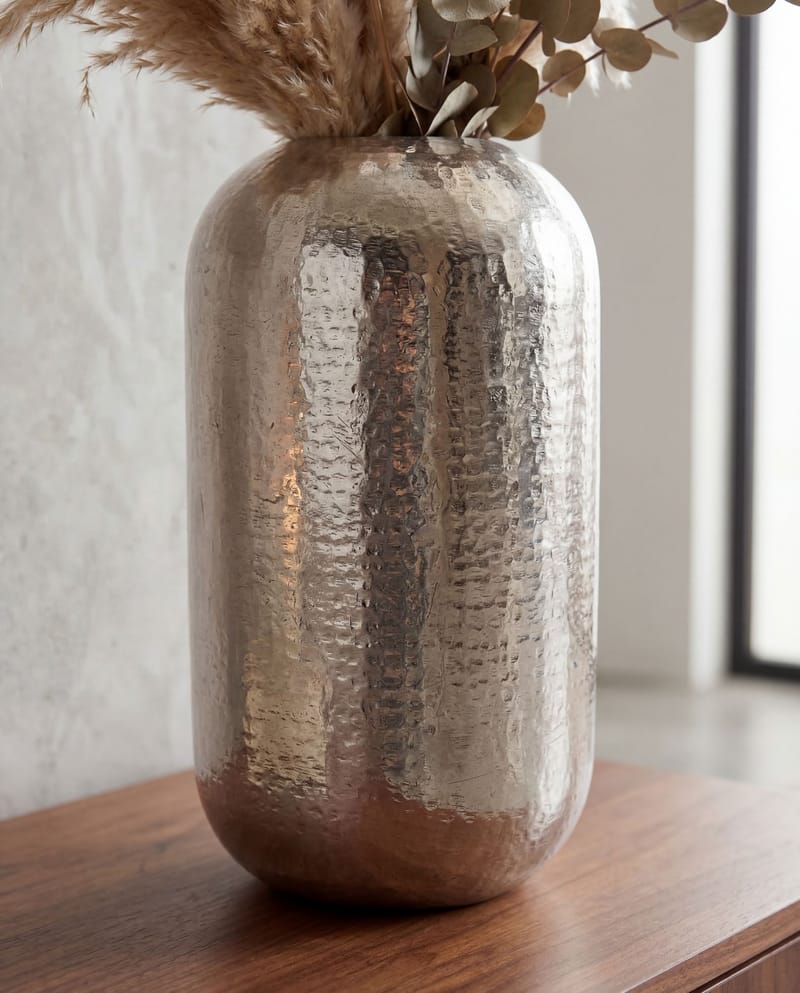 Korva Golvvas 45 cm i aluminium - Silver - Inredning & dekor - Dekor & inredningsdetaljer