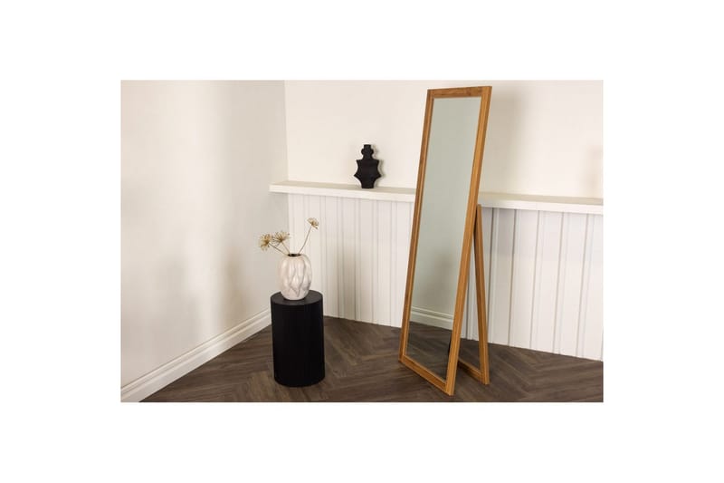 Vägghängd spegel Sebring - Valnöt - Inredning & dekor - Speglar - Väggspegel