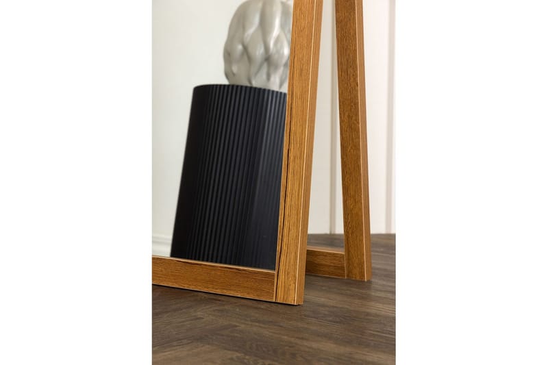 Vägghängd spegel Sebring - Valnöt - Inredning & dekor - Speglar - Väggspegel