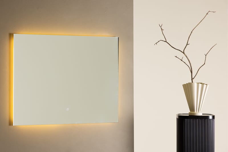 Bridgeport Vägghängd Spegel 70x90 cm Silver - Venture Home - Inredning & dekor - Speglar - Väggspegel