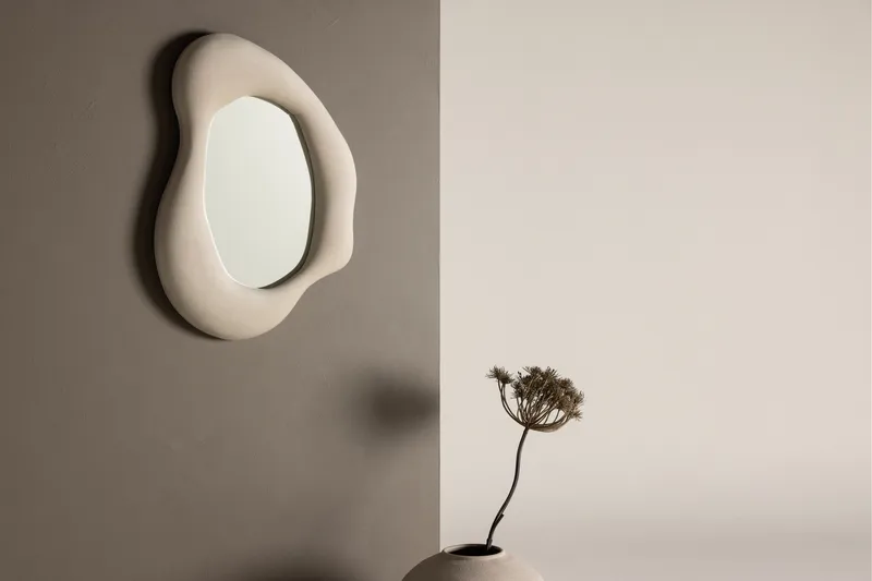 Louisville Vägghängd Spegel 49x70 cm - Beige - Inredning & dekor - Speglar - Väggspegel