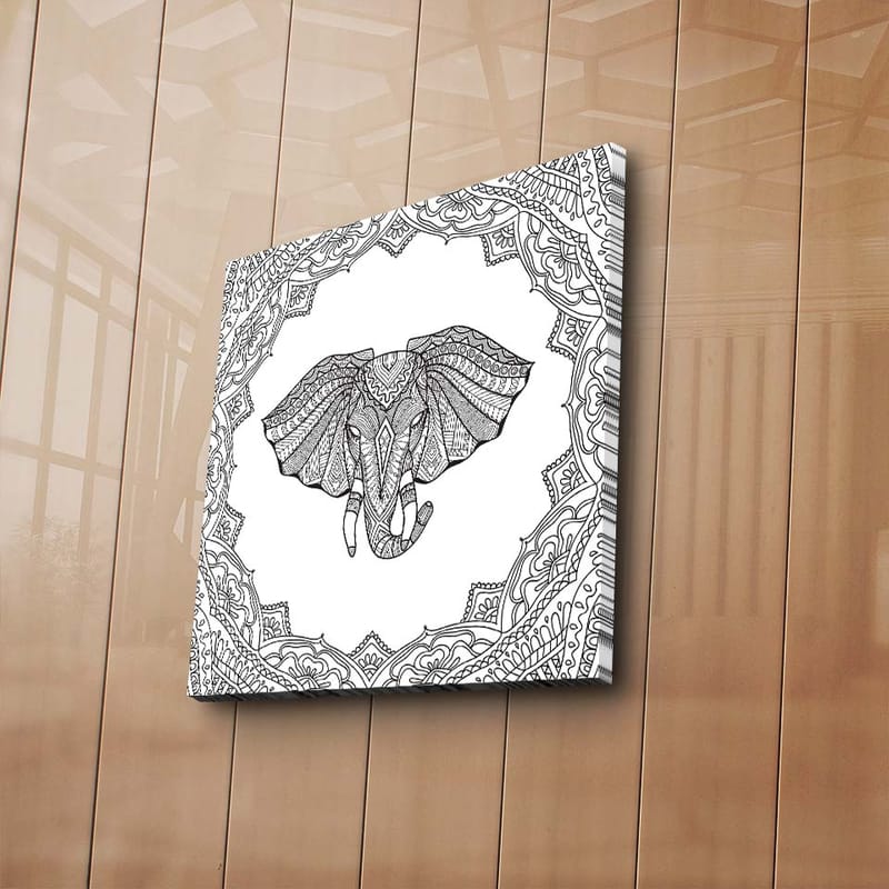 Canvastavla 45x45 cm - Detaljerad illustration av en elefant omgiven av ornamentala mönster - Svart / Vitt - Inredning & dekor - Tavlor & konst - Canvastavla