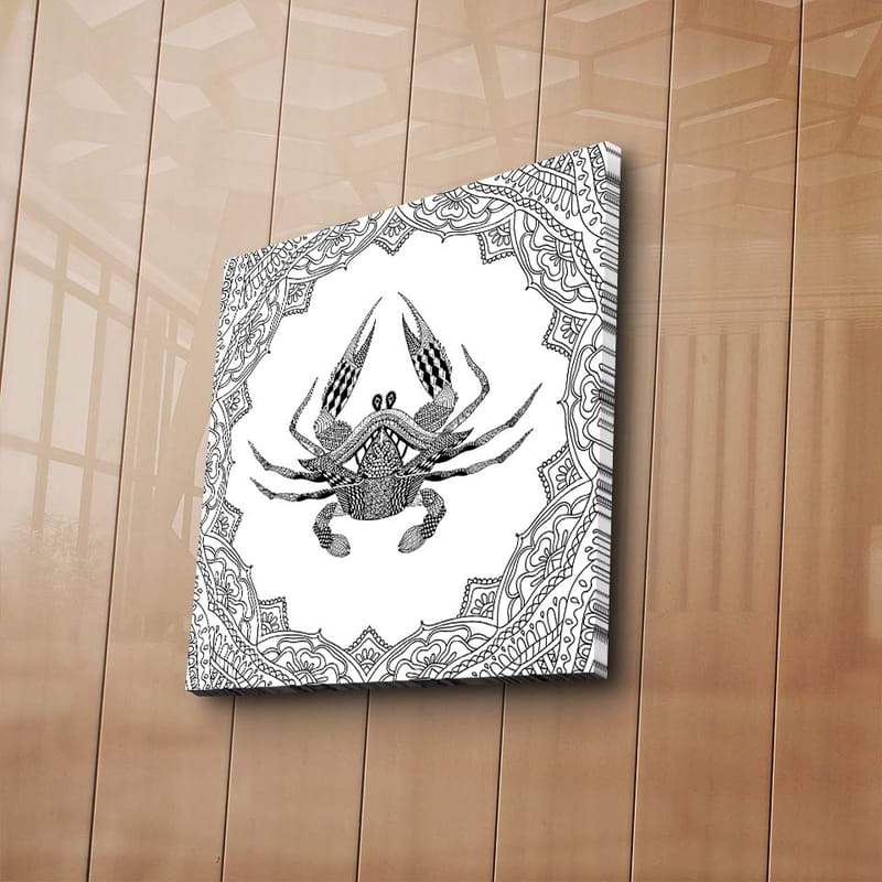 Canvastavla 45x45 cm - Detaljerad illustration av en krabba omgiven av ett mönstrat ramverk - Svart / Vitt - Inredning & dekor - Tavlor & konst - Canvastavla